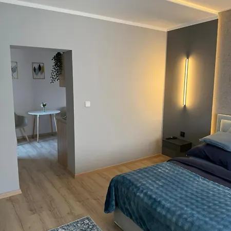 Modernes 3 Mit Eigener Kueche & Bad - Schuster Homes - Apartment Salzgitter