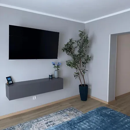 Apartment Modernes 3 Mit Eigener Kueche & Bad - Schuster Homes - *