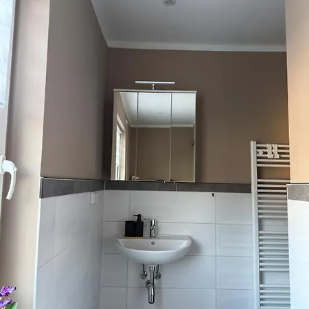 Apartment Modernes 3 Mit Eigener Kueche & Bad - Schuster Homes - Salzgitter