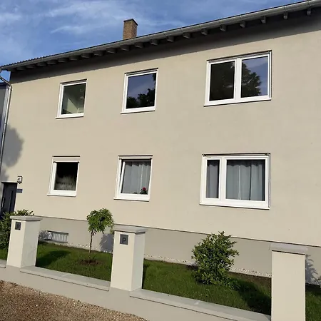 Apartment Modernes 3 Mit Eigener Kueche & Bad - Schuster Homes -